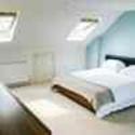 Modern double bedroom to let 